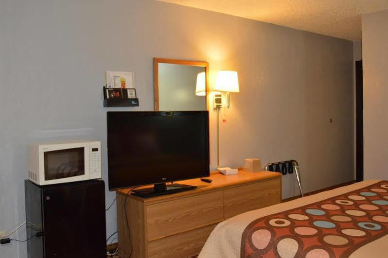 Super 8 By Wyndham Elk City Zewnętrze zdjęcie